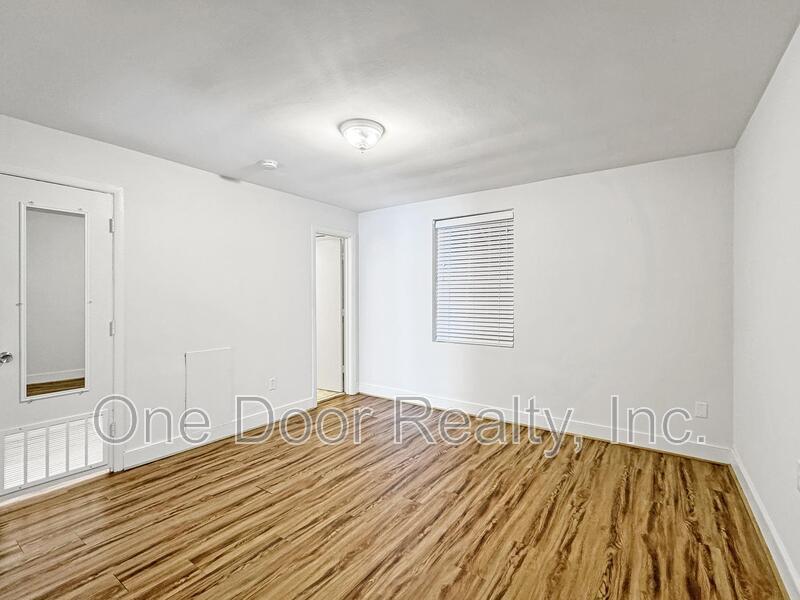 $1745 / 1 br / 1 ba / 585 sqft property image