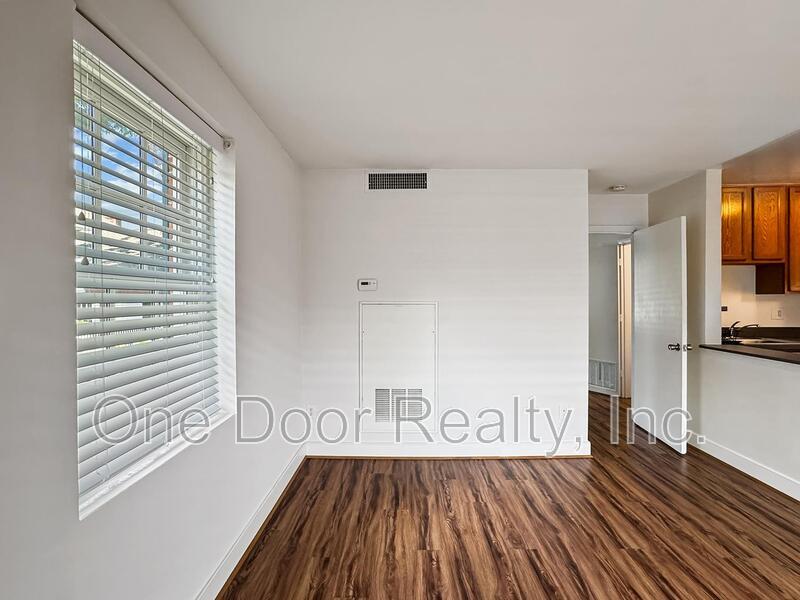 $1595 / 1 br / 1 ba / 465 sqft property image