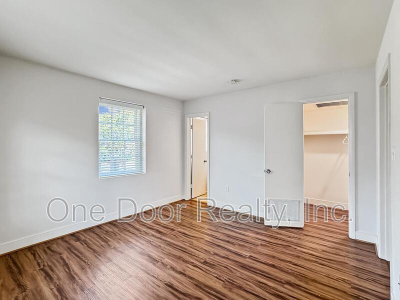 $1595 / 1 br / 1 ba / 465 sqft property image