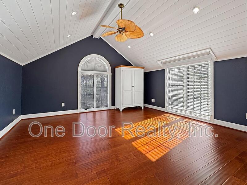 $4950 / 5 BR / 4.5 BA / 4704 sqft property image