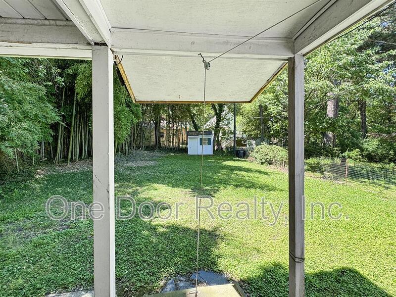 $2,950 / 3 BR / 1 BA property image