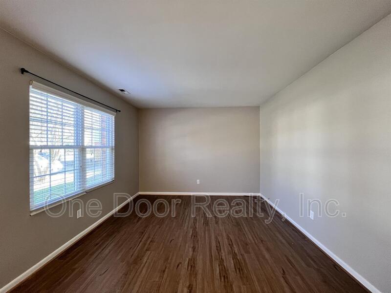 $1750 / 3 br / 1.5 ba's / 1210 sqft property image