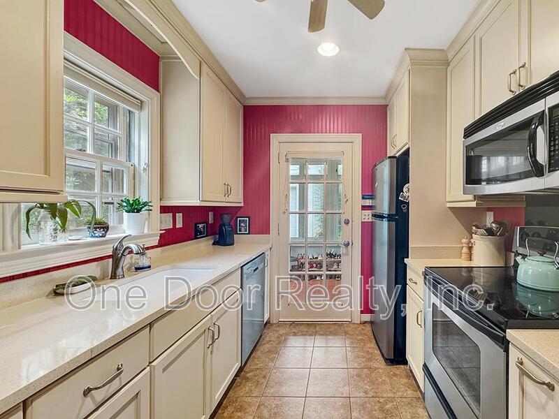 $3,500 / 3 BR / 2 BA / 1,880 sqft property image