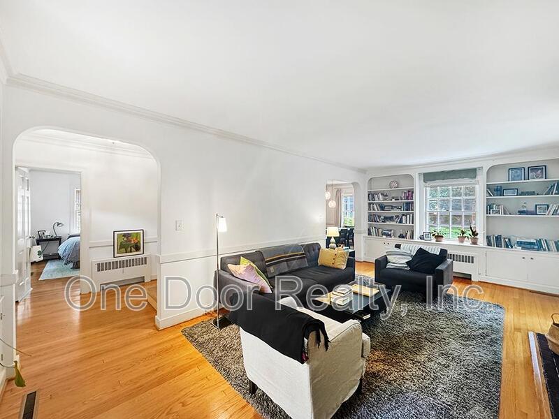$3,500 / 3 BR / 2 BA / 1,880 sqft property image