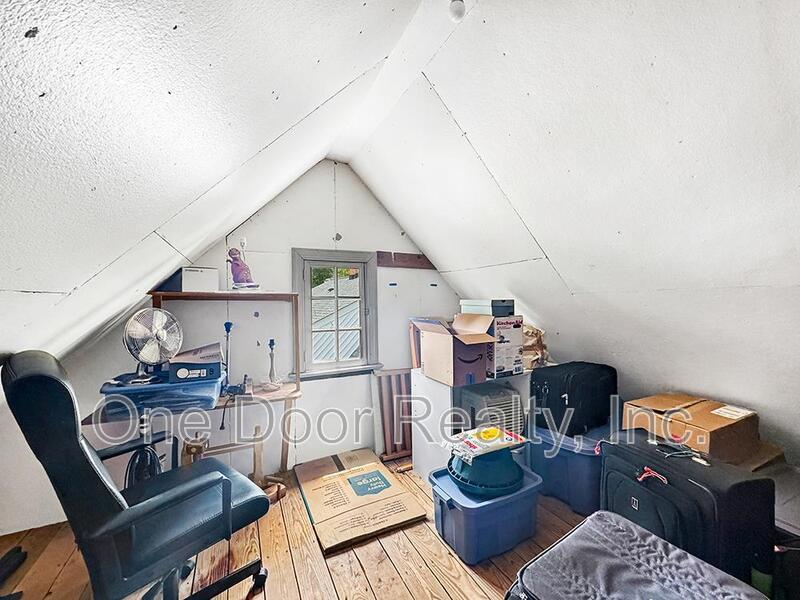 $3,500 / 3 BR / 2 BA / 1,880 sqft property image
