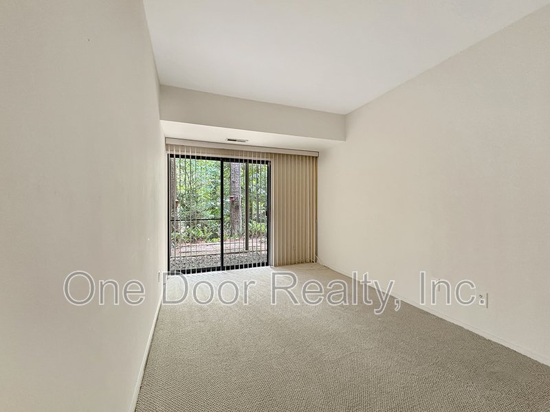$4,200 / 3 BR / 3 BA / 2,143 sqft property image