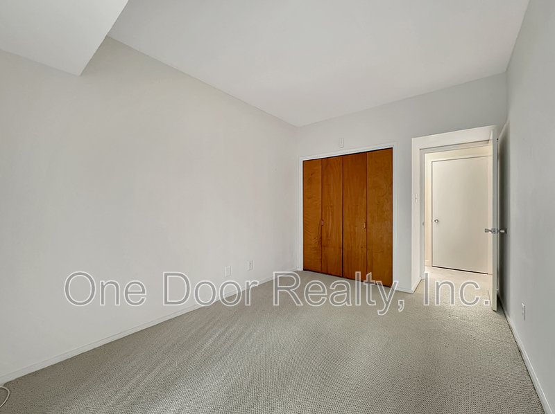 $4,200 / 3 BR / 3 BA / 2,143 sqft property image