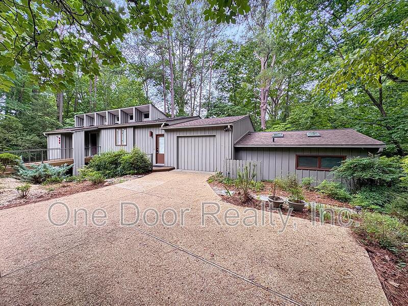 $4,200 / 3 BR / 3 BA / 2,143 sqft property image