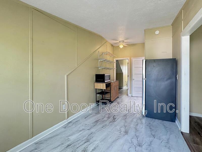 NOW ONLY $1600 / 2 BR / 2 BA / 900 Sq Ft property image