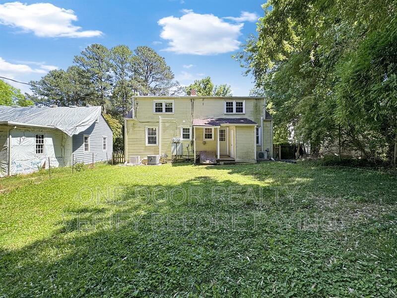 $2,450 / 3 BR / 1 BA property image