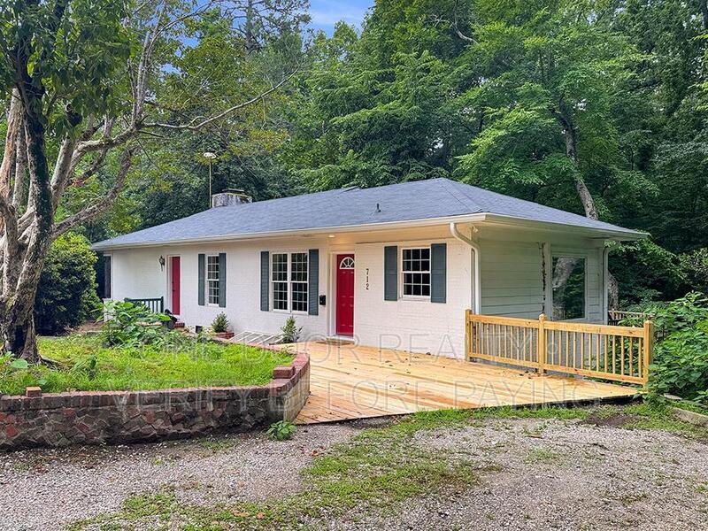 Private Rooms Near William & Mary | Individual or Group Leasing property image