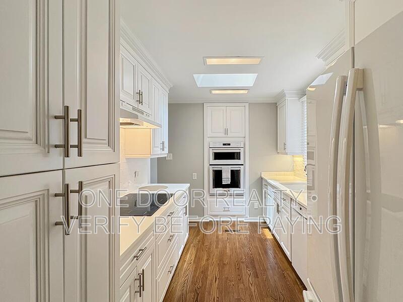 Private Rooms Near William & Mary | Individual or Group Leasing property image