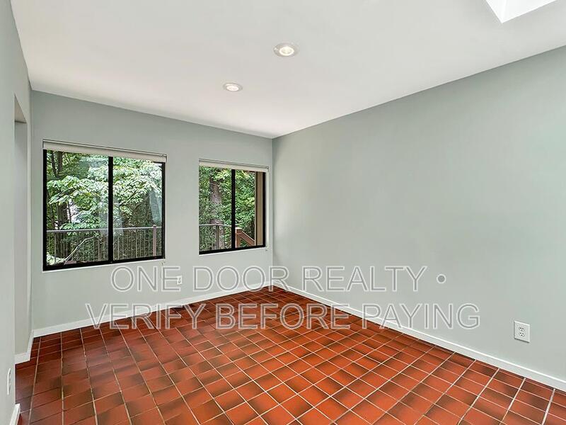 Private Rooms Near William & Mary | Individual or Group Leasing property image