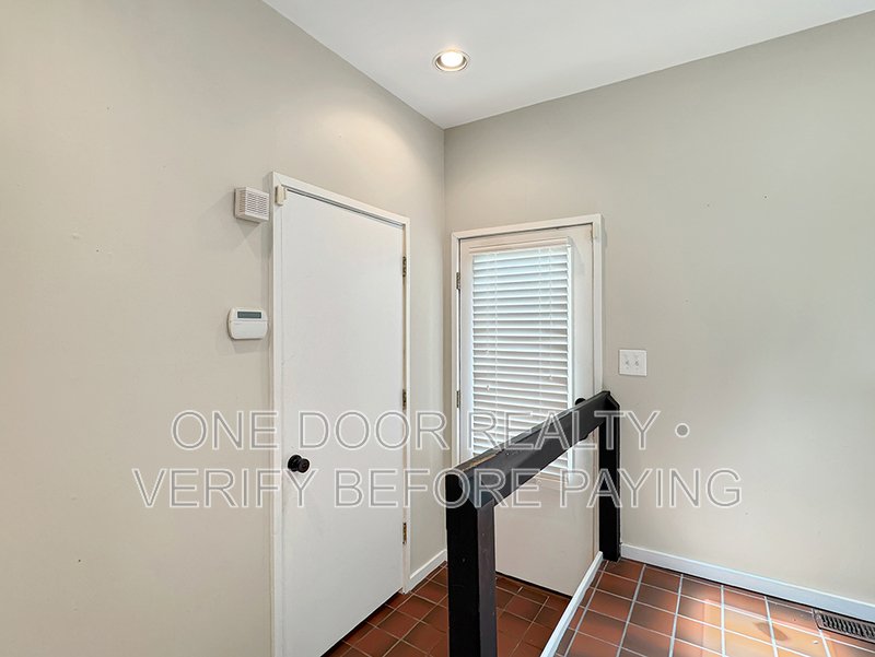 Private Rooms Near William & Mary | Individual or Group Leasing property image