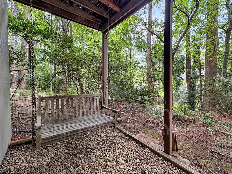 Private Rooms Near William & Mary | Individual or Group Leasing property image