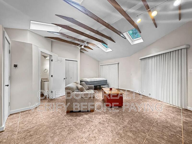 Private Rooms Near William & Mary | Individual or Group Leasing property image
