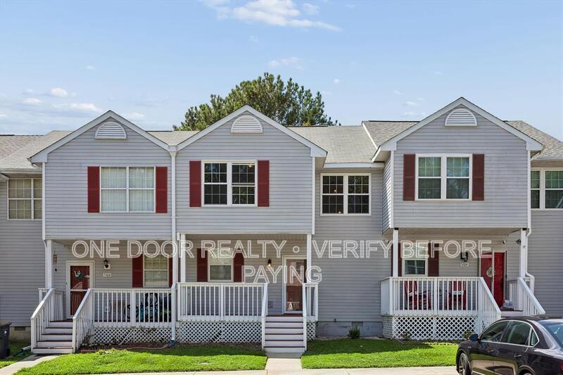 Spacious 3-Bedroom Home with Rear Deck & Wooded Setting property image