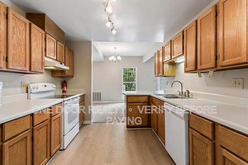 Spacious 3-Bedroom Home with Rear Deck & Wooded Setting property image