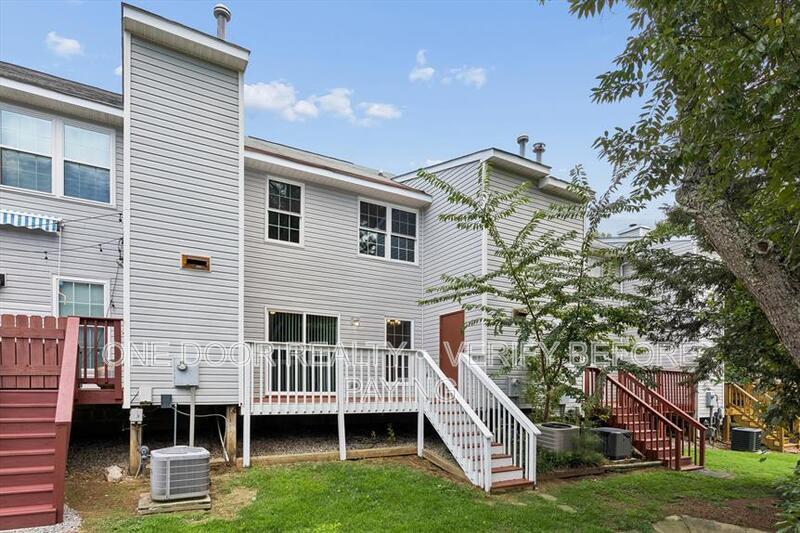 Spacious 3-Bedroom Home with Rear Deck & Wooded Setting property image