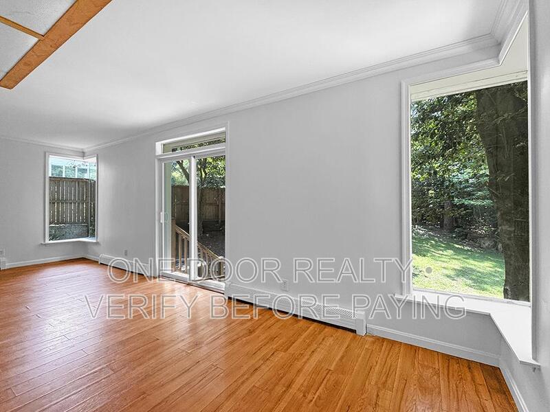 Private Rooms Near William & Mary | Individual or Group Leasing property image