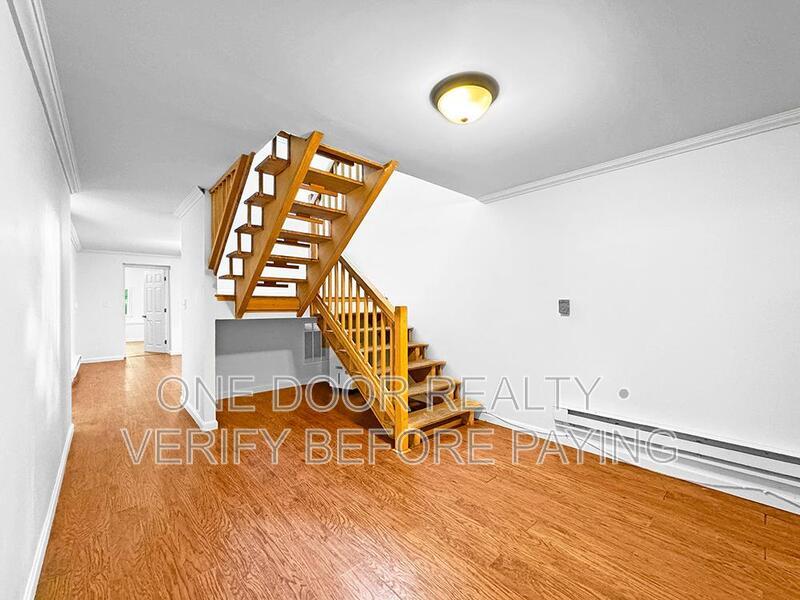 Private Rooms Near William & Mary | Individual or Group Leasing property image