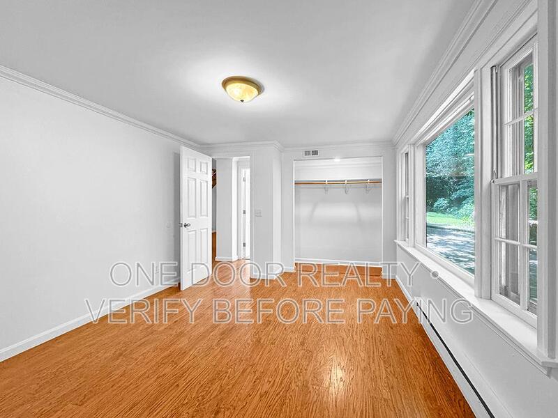 Private Rooms Near William & Mary | Individual or Group Leasing property image