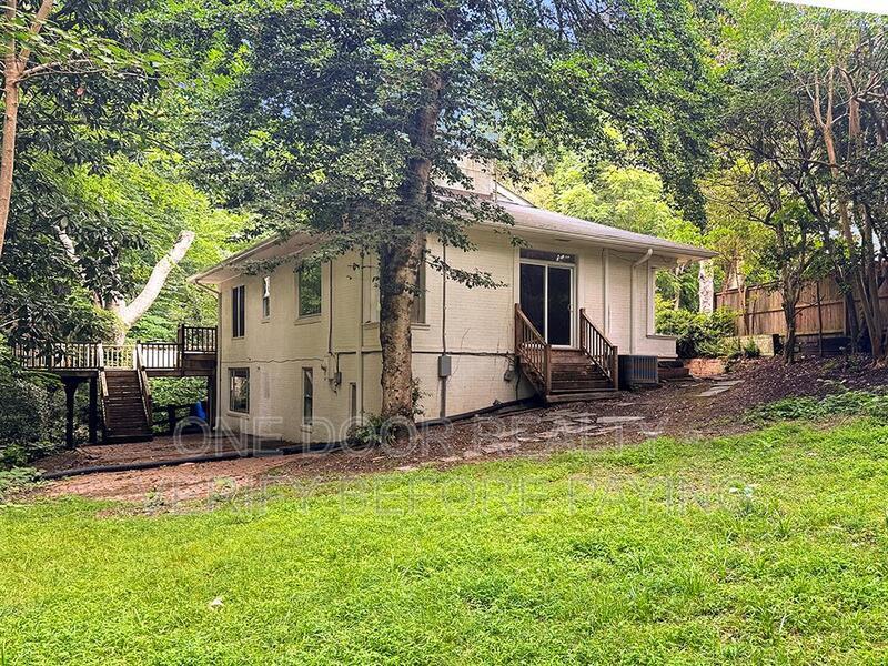 Private Rooms Near William & Mary | Individual or Group Leasing property image